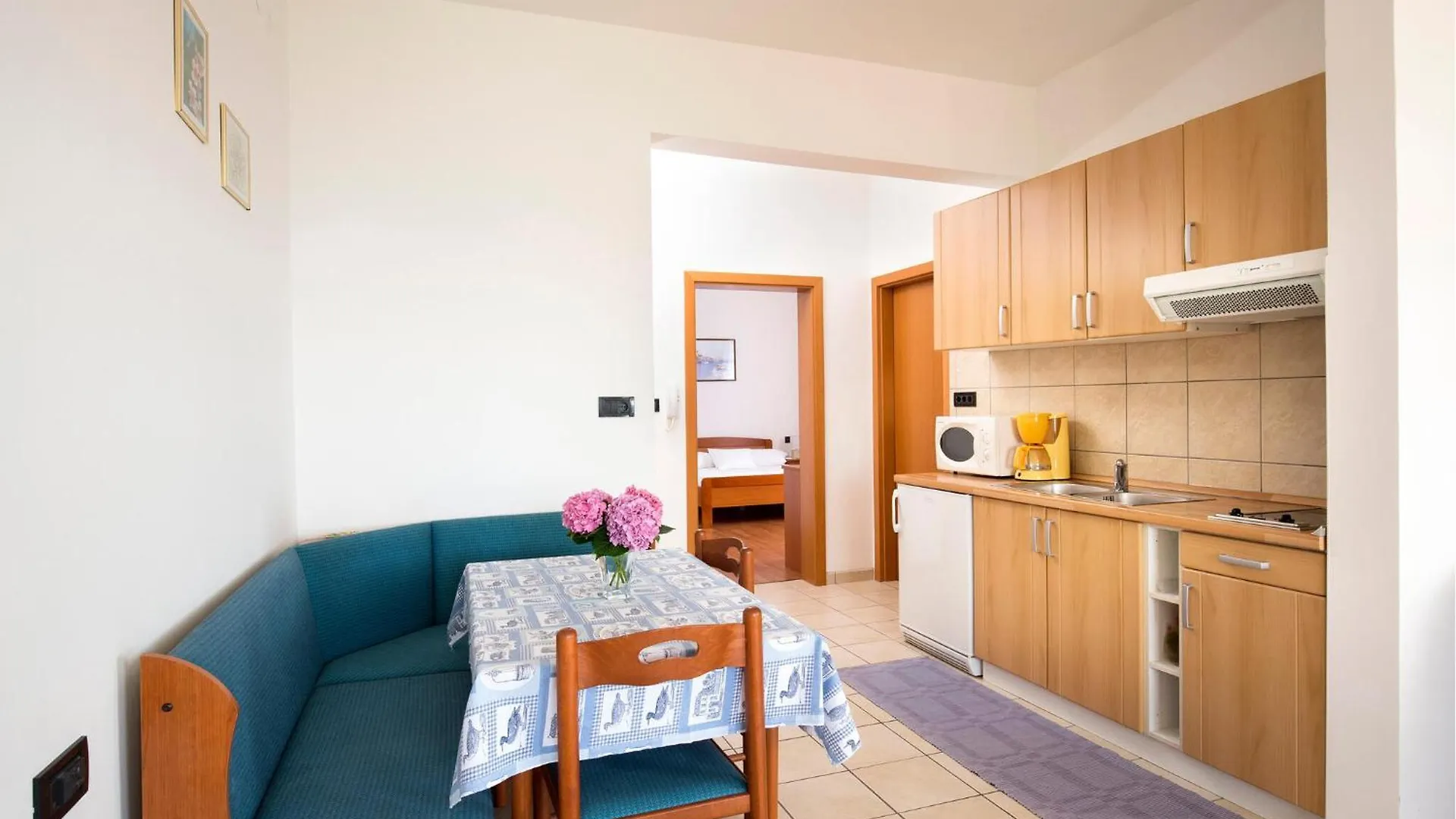 Beautiful Apartment In Novi Vinodolski With Wifi 0*,