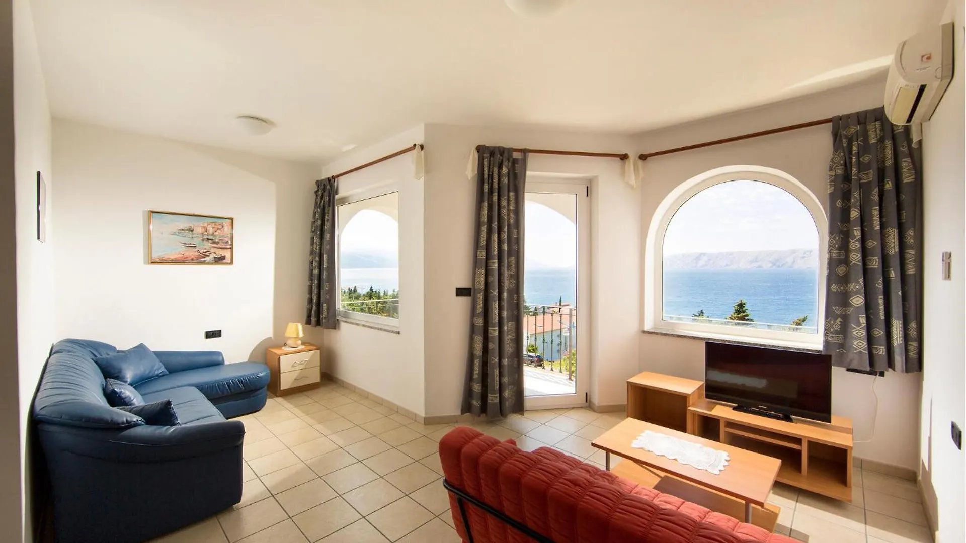 Beautiful Apartment In Novi Vinodolski With Wifi